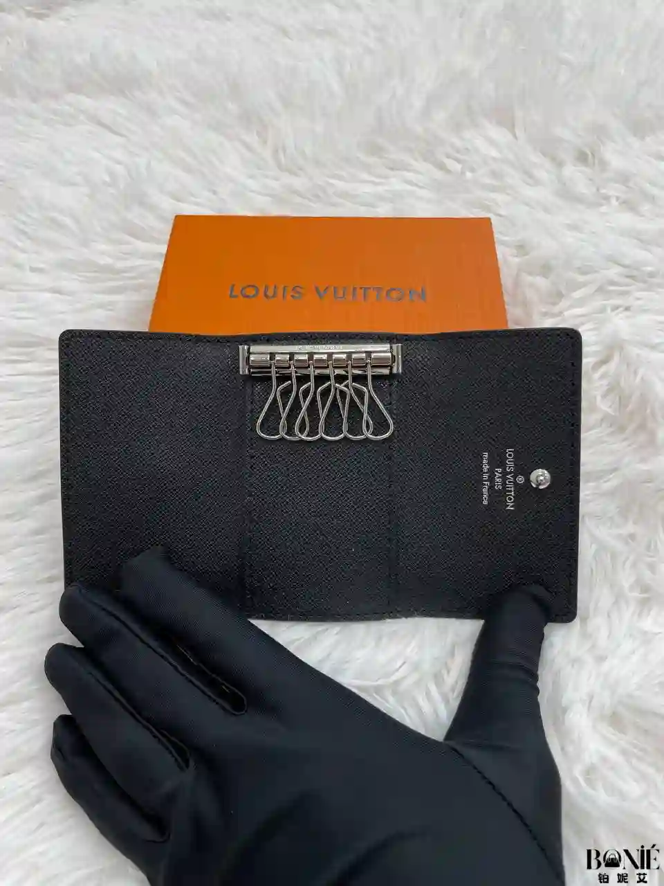 M62630 (黑格) - Louis Vuiiton 6钥匙包（6 Key Holder）