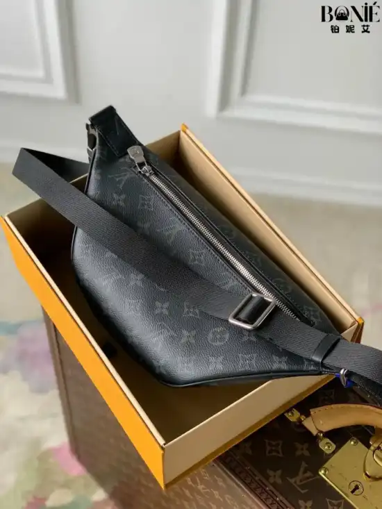 M46035 - Louis Vuiiton Discovery 腰包 - Image 2