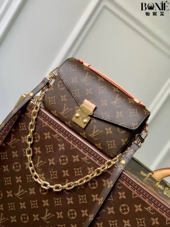 M46279 - Louis Vuiiton East West Metis 手袋